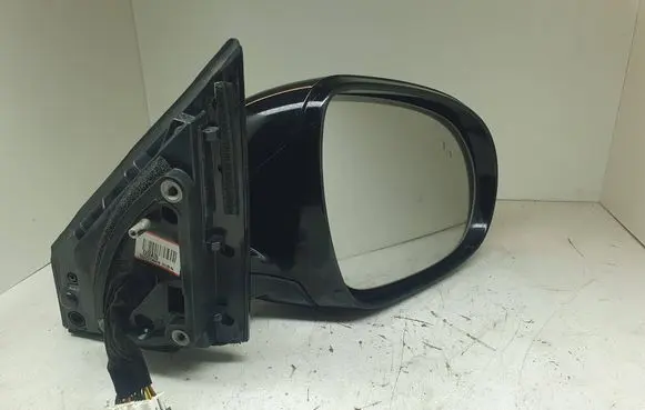KIA Sorento Front door electric wing mirror