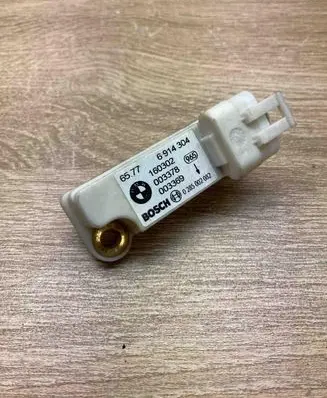 Mini One - Cooper R50 - 53 Airbag deployment crash/impact sensor 6914304 0285002082