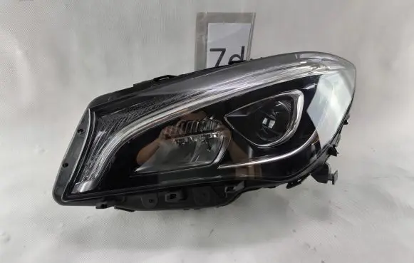 Mercedes-Benz CLA C117 X117 W117 Headlight/headlamp A1179061001