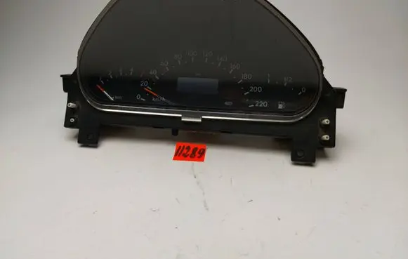 Mercedes-Benz A W168 Speedometer (instrument cluster) A1685403911 09051633901 9910080316
