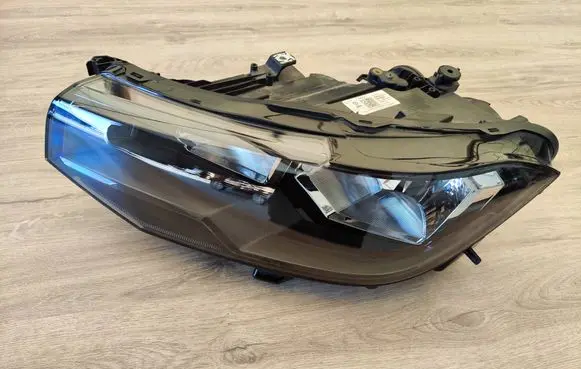 Volkswagen T-Cross Headlight/headlamp 2GM941005A