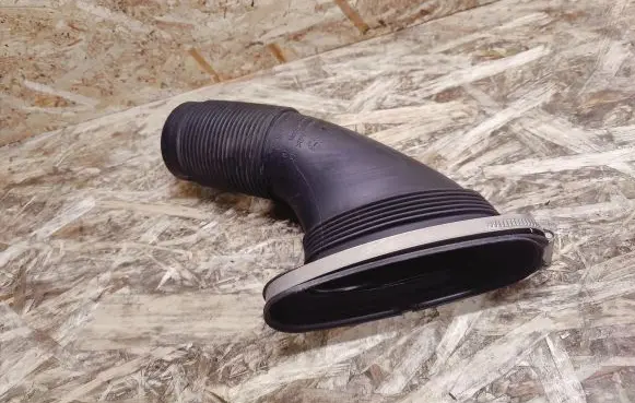 Porsche Panamera (970) Air intake duct part 97011011403