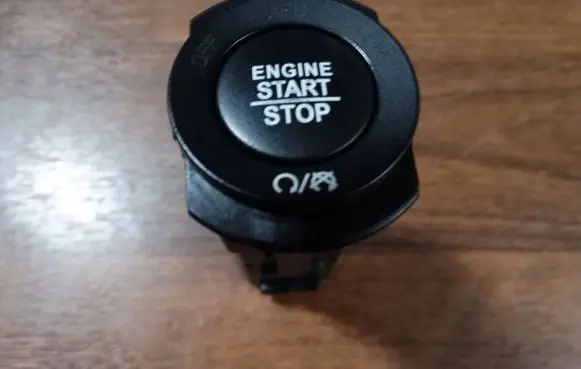 Maserati Levante Other switches/knobs/shifts 670110262