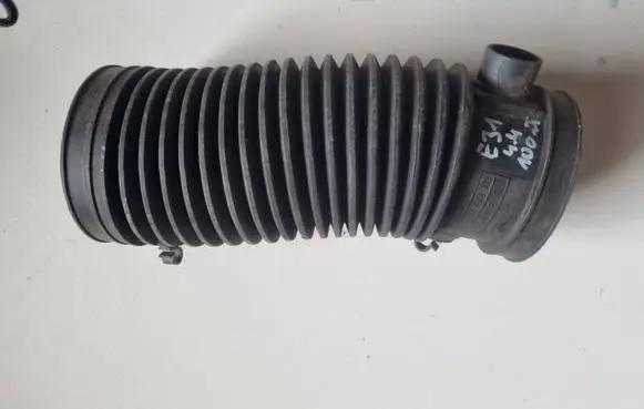 BMW 8 E31 Air intake duct part 1702112