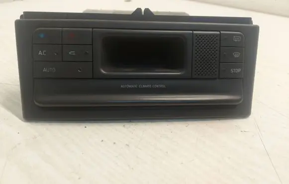 Renault Laguna I Climate control unit 9140010332 7700425674