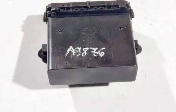 Volvo XC90 Glove box 8673766