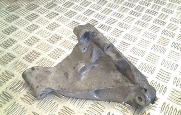 Volkswagen Crafter Engine mounting bracket 076199307
