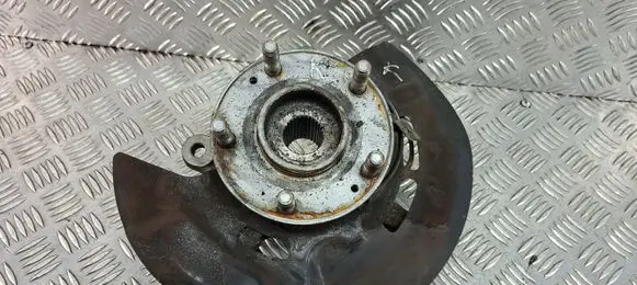 Hyundai Tucson TL Front wheel hub spindle knuckle 