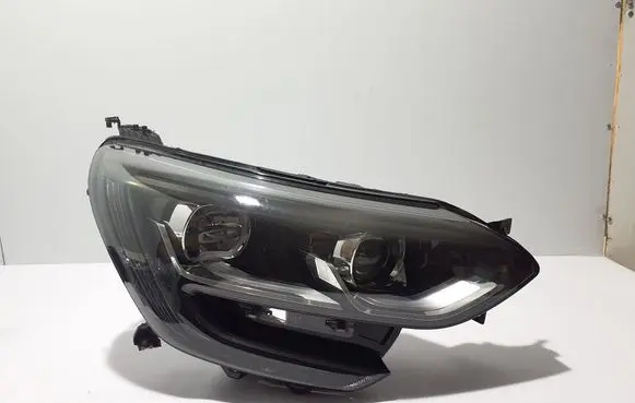 Renault Megane IV Headlight/headlamp 260108478R