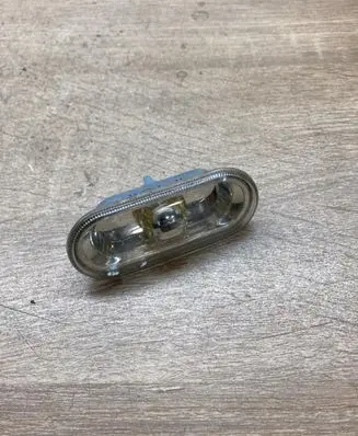 Volkswagen Golf IV Front fender indicator light 1J0949117