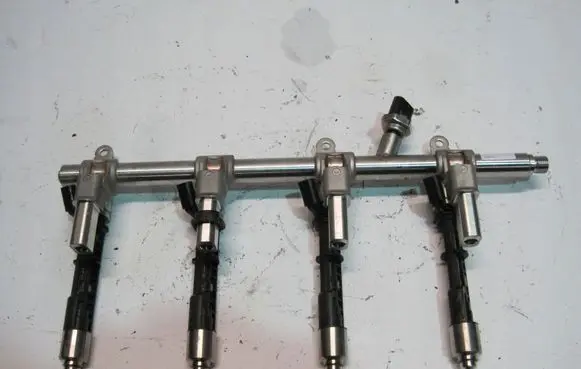 Alfa Romeo Stelvio Fuel main line pipe 7004212787