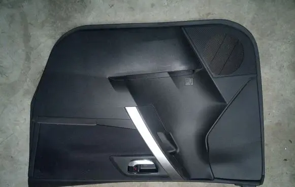 Toyota Auris E180 Front door card panel trim