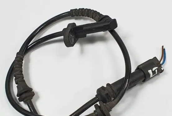 BMW 5 F10 F11 ABS rear brake sensor 6784901-01