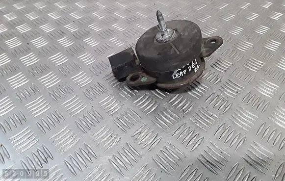 Nissan Leaf I (ZE0) Engine mount bracket 