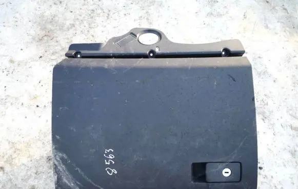 Volkswagen PASSAT B6 Glove box 3c1857114