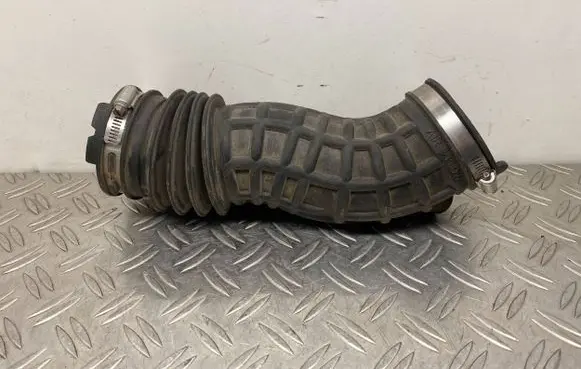 Ford Fusion II Air intake hose/pipe ds739r504ge