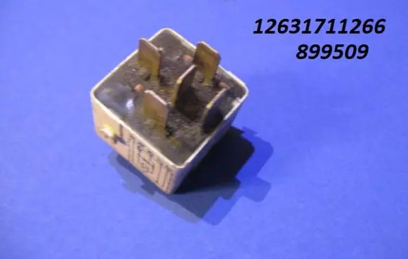 BMW 5 E28 Other relay 12631711266 899509