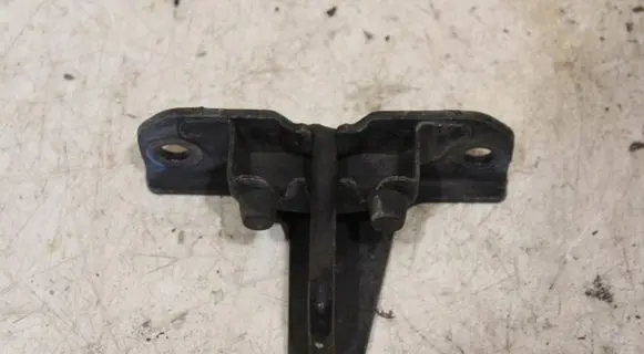 Subaru Forester SG Engine bonnet/hood lock/latch loop/hook 