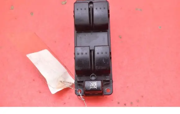 Mazda 3 I Electric window control switch 03123050BS3E