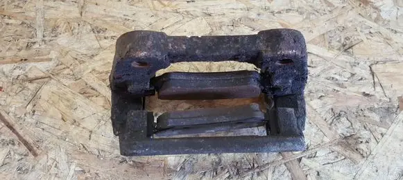 Volvo V60 Brake caliper pad carrier rear 