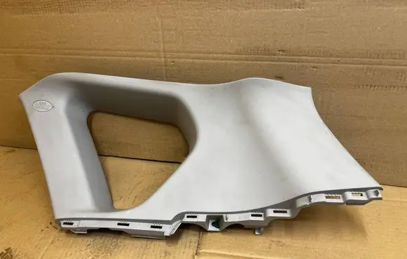 Toyota Auris E180 (C) pillar trim 62470-02280 6247002280