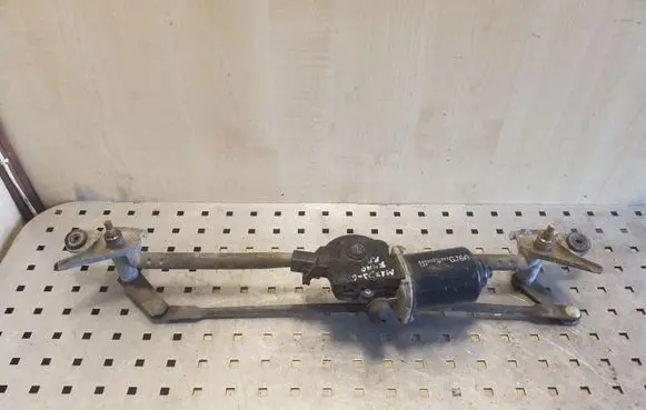 Mazda 6 Front wiper linkage and motor 8492002393