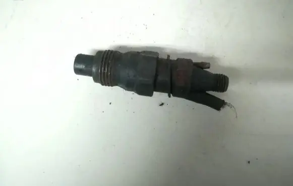 Renault Espace III Fuel injector kca17s42