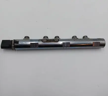 Mini Cooper Countryman R60 Fuel main line pipe 10378517