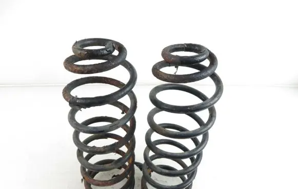 Volvo 850 Rear coil spring 