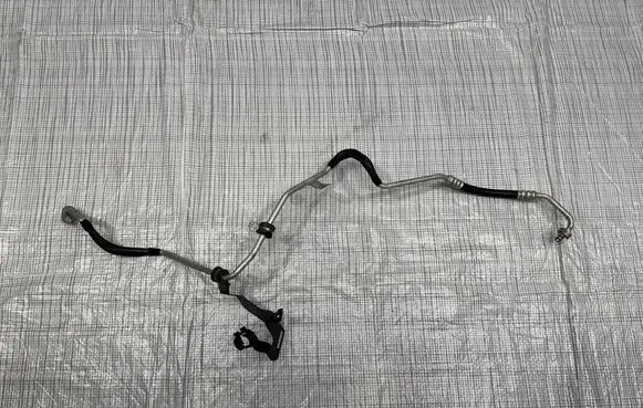 Maserati Grecale Air conditioning (A/C) pipe/hose 06701785850