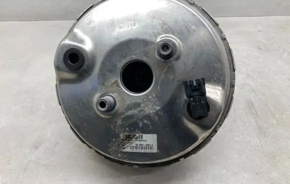 Volvo XC90 Brake booster 31381415 03786704014
