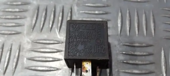 Volkswagen Golf IV Other relay 191953227a 72bv001
