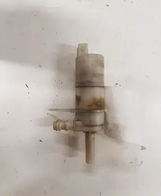 KIA Sorento Windscreen/windshield washer pump 316