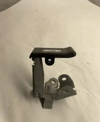 Honda CR-V Engine bonnet (hood) release handle ZST2431