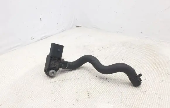 Audi A3 S3 8V Exhaust gas temperature sensor 04L906051B 04L145049E