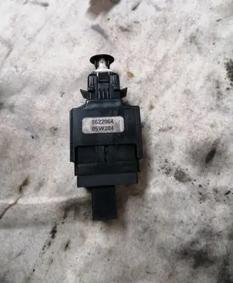 Volvo XC90 Brake pedal sensor switch 8622064