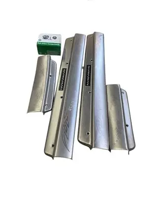 Mitsubishi L200 sill trim set (inner) 