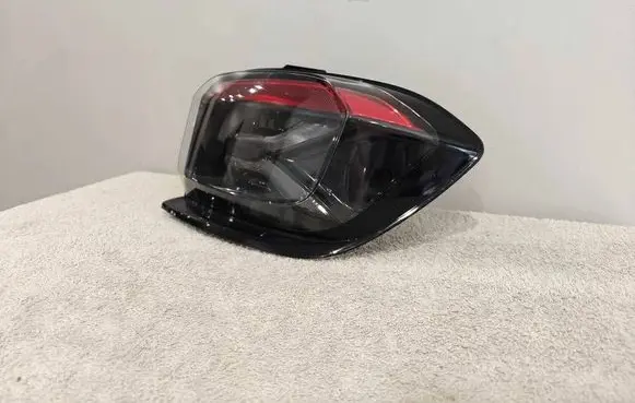 Jeep Avenger Rear/tail lights 148R00R1S12