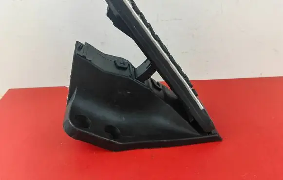 Mercedes-Benz GLC C254 Accelerator throttle pedal A2543000100
