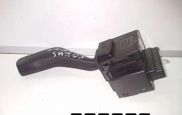Ford Focus Other switches/knobs/shifts 17D9401