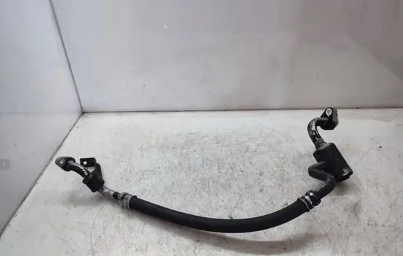 Infiniti Q50 Engine coolant pipe/hose