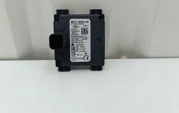 Ford Mustang VII Blind spot module ML3T14H031AK 040823 ACC28787459