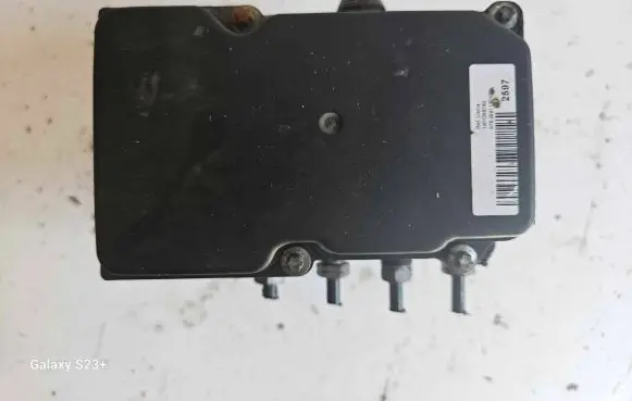 Peugeot Expert ABS Pump 0265800696 9833000324