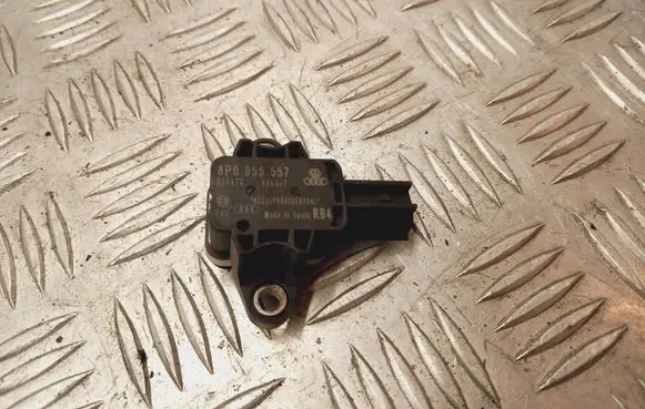 Audi A4 S4 B7 8E 8H Airbag deployment crash/impact sensor 8P0955557