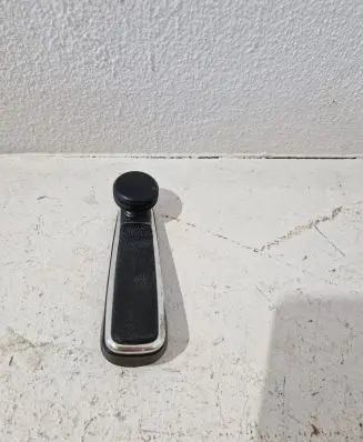 Opel Rekord E1 Front door window winding handle 90054838