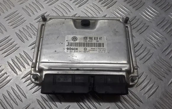 Skoda Fabia Mk1 (6Y) Engine control unit/module 038906019HT