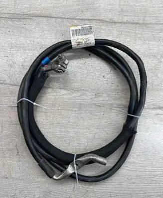 Mercedes-Benz Vito Viano W639 Positive cable (battery) A6395400730 PA6395400730
