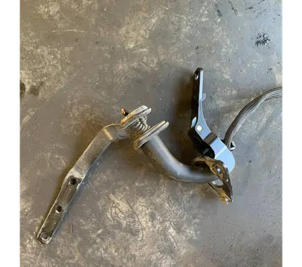 Volvo V70 Tailgate/trunk/boot hinge 8643157