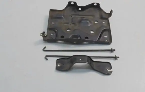 Chevrolet Matiz Battery tray 
