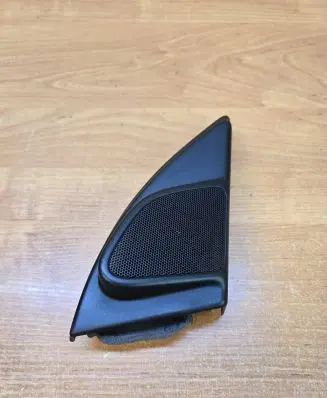 Volvo XC60 Front door high frequency speaker 30781066